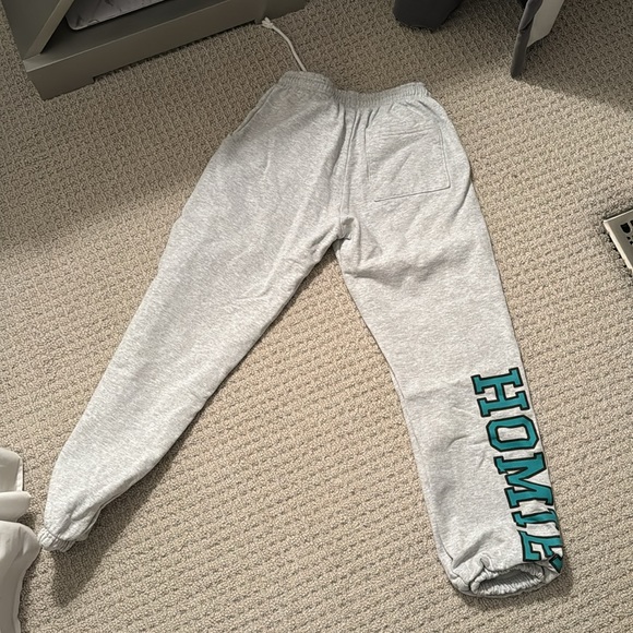 GRLFRND Homie Sweatsuit Set - Picture 6 of 6